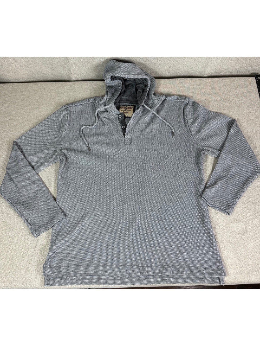 Hudson & Barrow NYC Men's XL Gray Waffle-Knit Hoodie with Hood and Button Placke